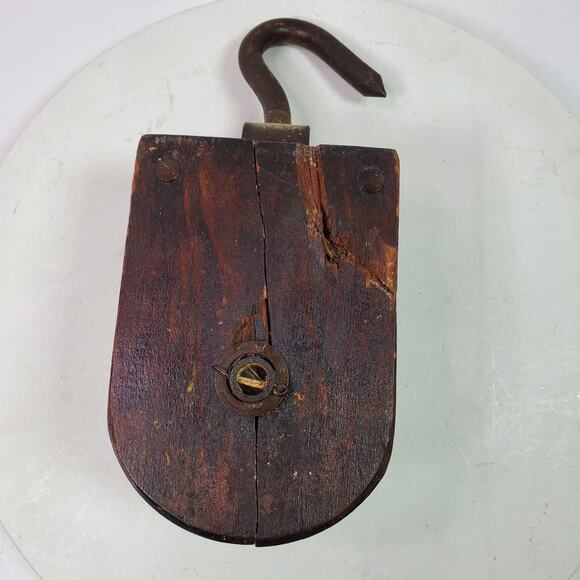 Antique Primitive Wood Pulley Single Wheel Barn Pulley - Picture 2 of 10